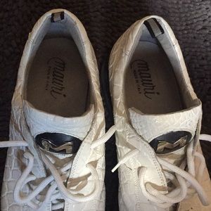Mauri crocodile men size 12 like new.